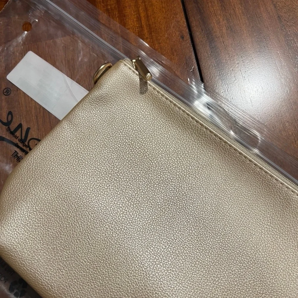 Thirty One Tapered Pouch - Picture 3 of 6